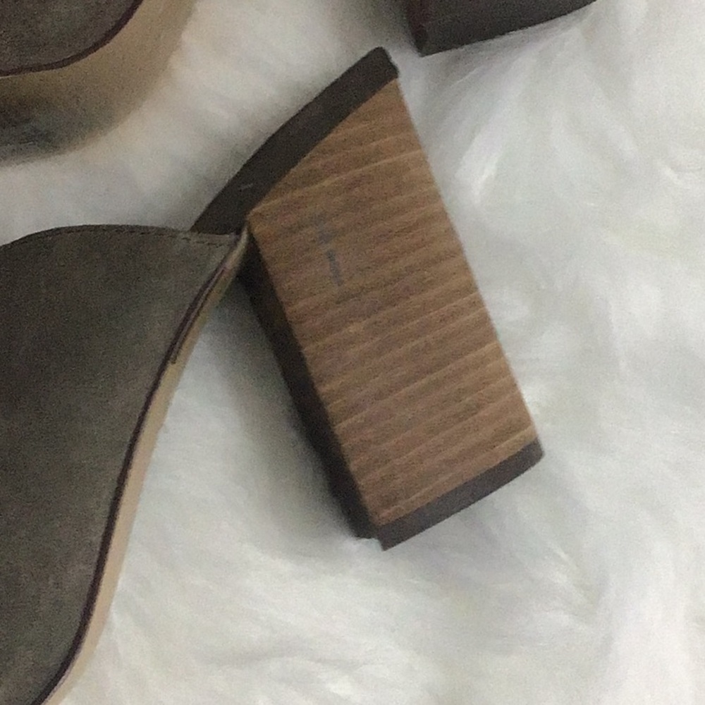 Nine West … Suede Open Toe Block Heel Mules🛍 - Picture 8 of 8